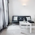Beautiful 1-Bed Apartment In London Lewisham