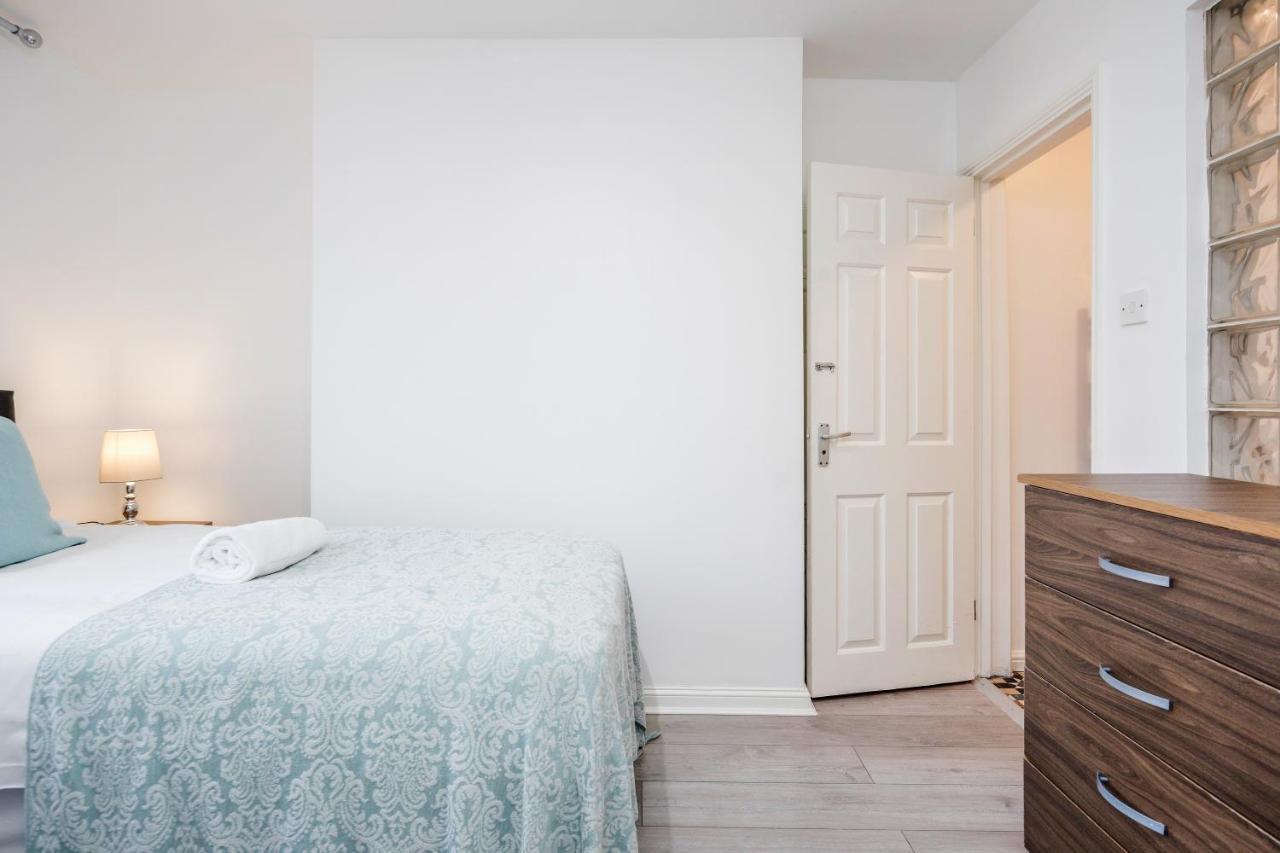 Beautiful 1-bed In Lewisham Appartamento *