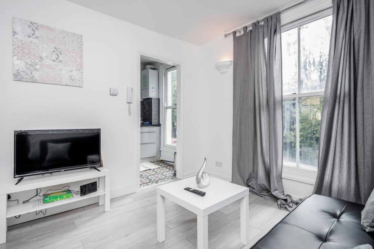 Beautiful 1-bed In Lewisham Appartamento *